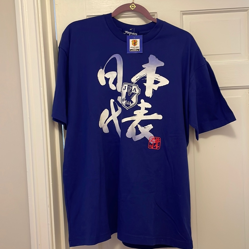 Japan football association T shirt.